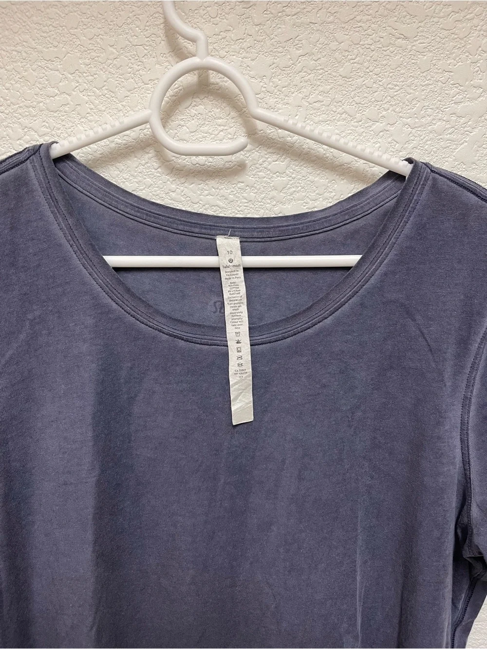 LULULEMON Love Crew Shirt Washed Navy Blue Short Sleeves Women’s Size 10